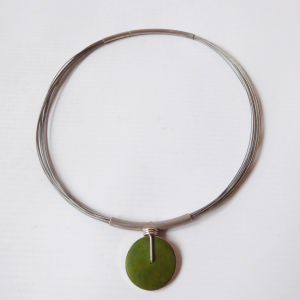 Silver 925 & steel metal wire choker necklace, green round stone. Contemporary