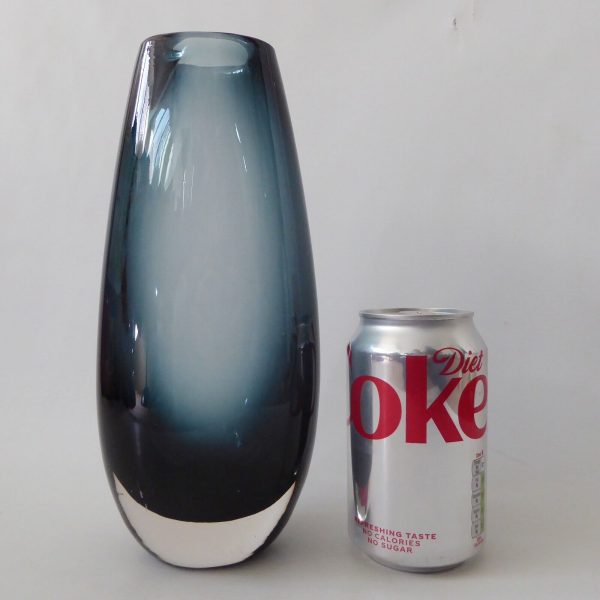 Vintage 1960s Whitefriars 9653 9.5" Indigo art glass vase, tall ovoid mid centur - Image 3