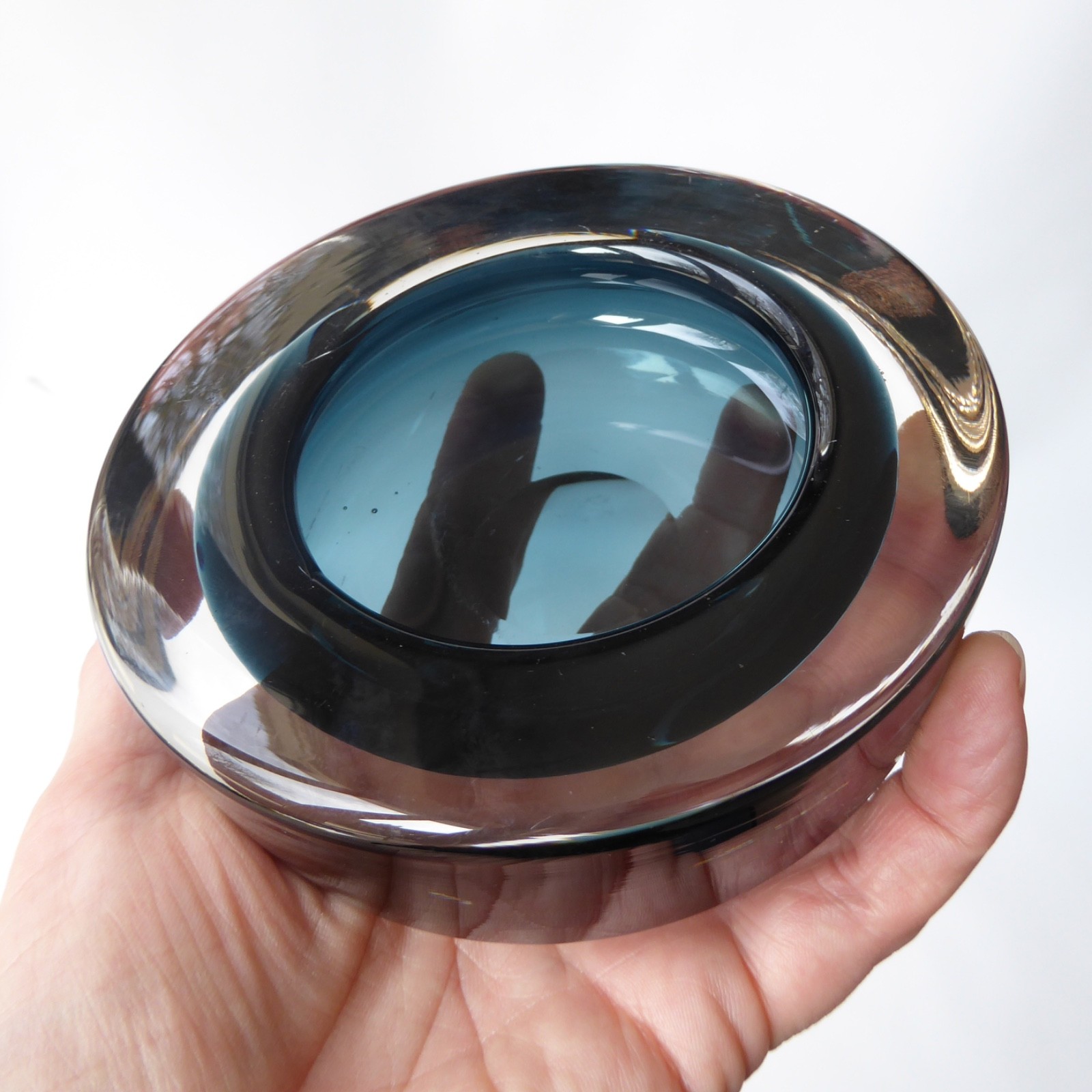 Vintage 1960s Whitefriars 9665 Indigo blue cased art glass bowl dish 4.5" Baxter - Image 7