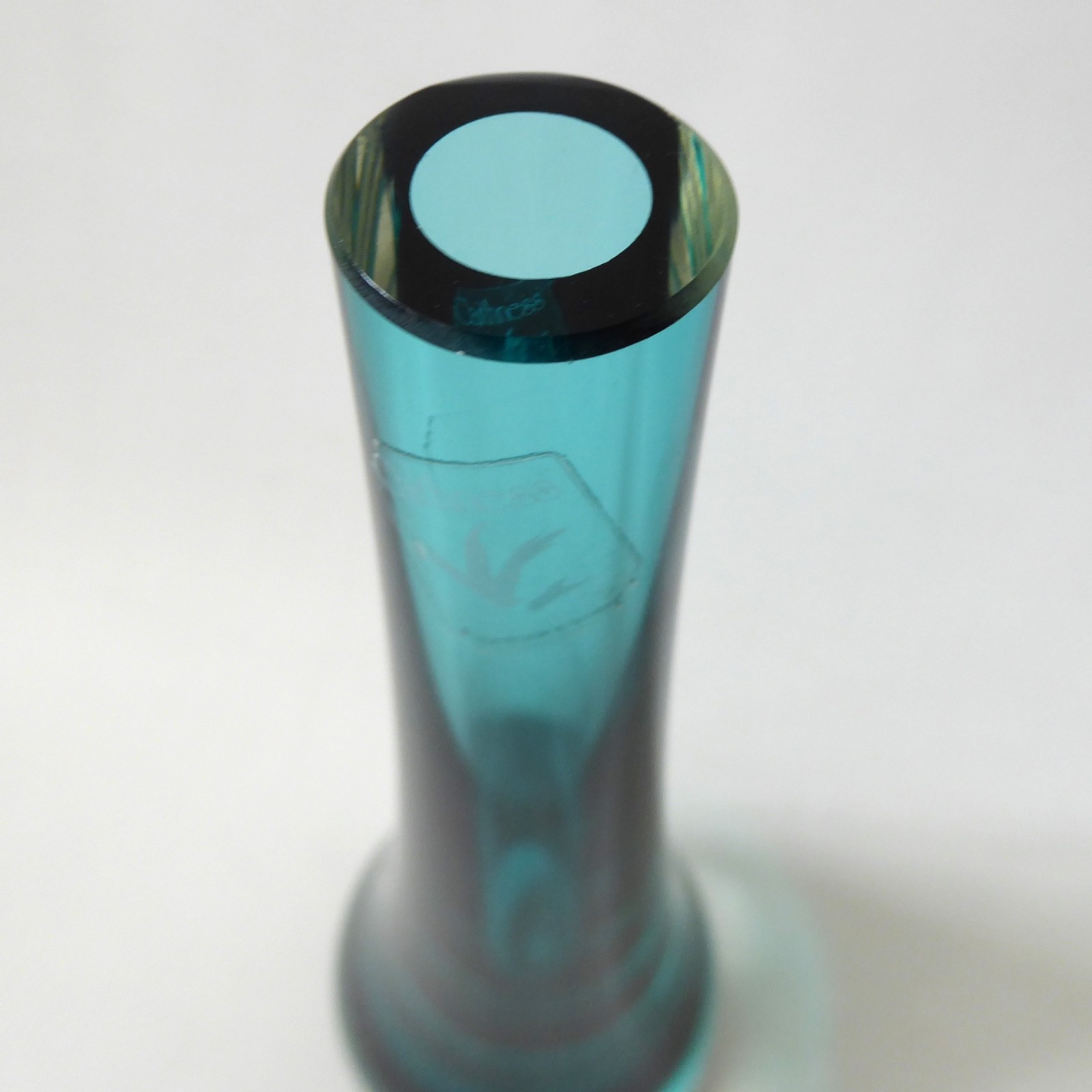 Vintage 1990s Caithness art glass vase, Stroma 4022. Kingfisher blue green cased - Image 9