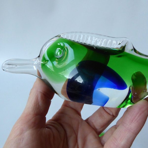 Vintage 2 art glass fish ornaments paperweights, Green blue Murano style dolphin - Image 11