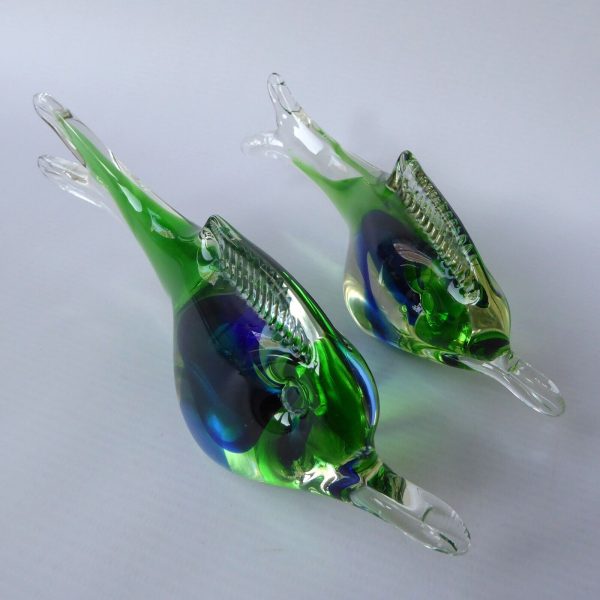 Vintage 2 art glass fish ornaments paperweights, Green blue Murano style dolphin - Image 13
