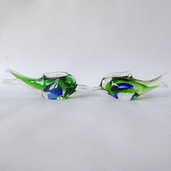 Vintage 2 art glass fish ornaments paperweights, Green blue Murano style dolphin - Image 3