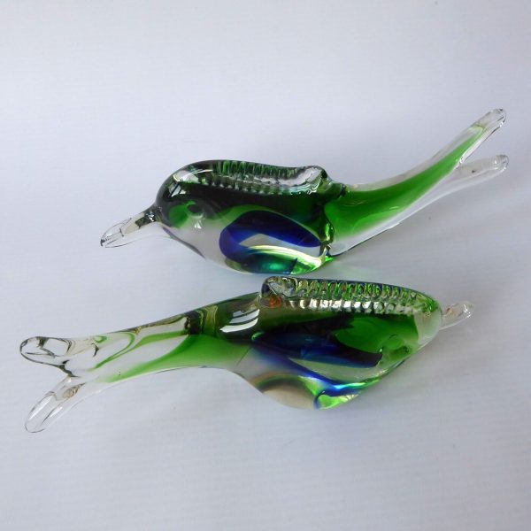 Vintage 2 art glass fish ornaments paperweights, Green blue Murano style dolphin - Image 6