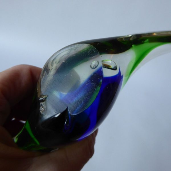 Vintage 2 art glass fish ornaments paperweights, Green blue Murano style dolphin - Image 9