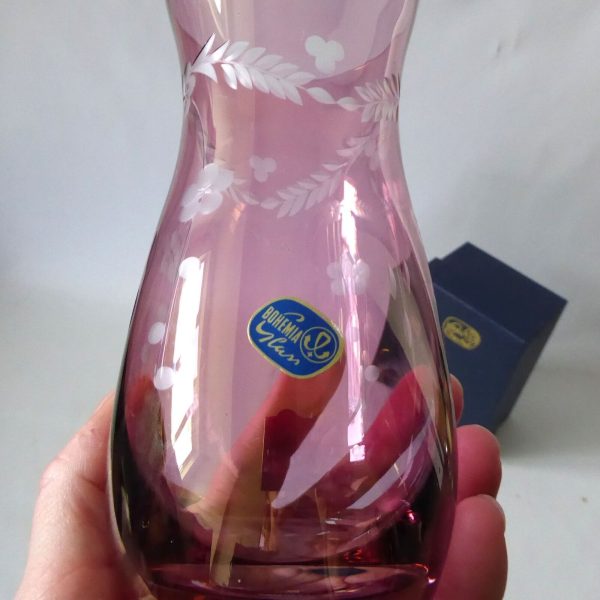 Vintage Bohemia Glass boxed pink irridescent pink flash cut vase. Czech + label - Image 12