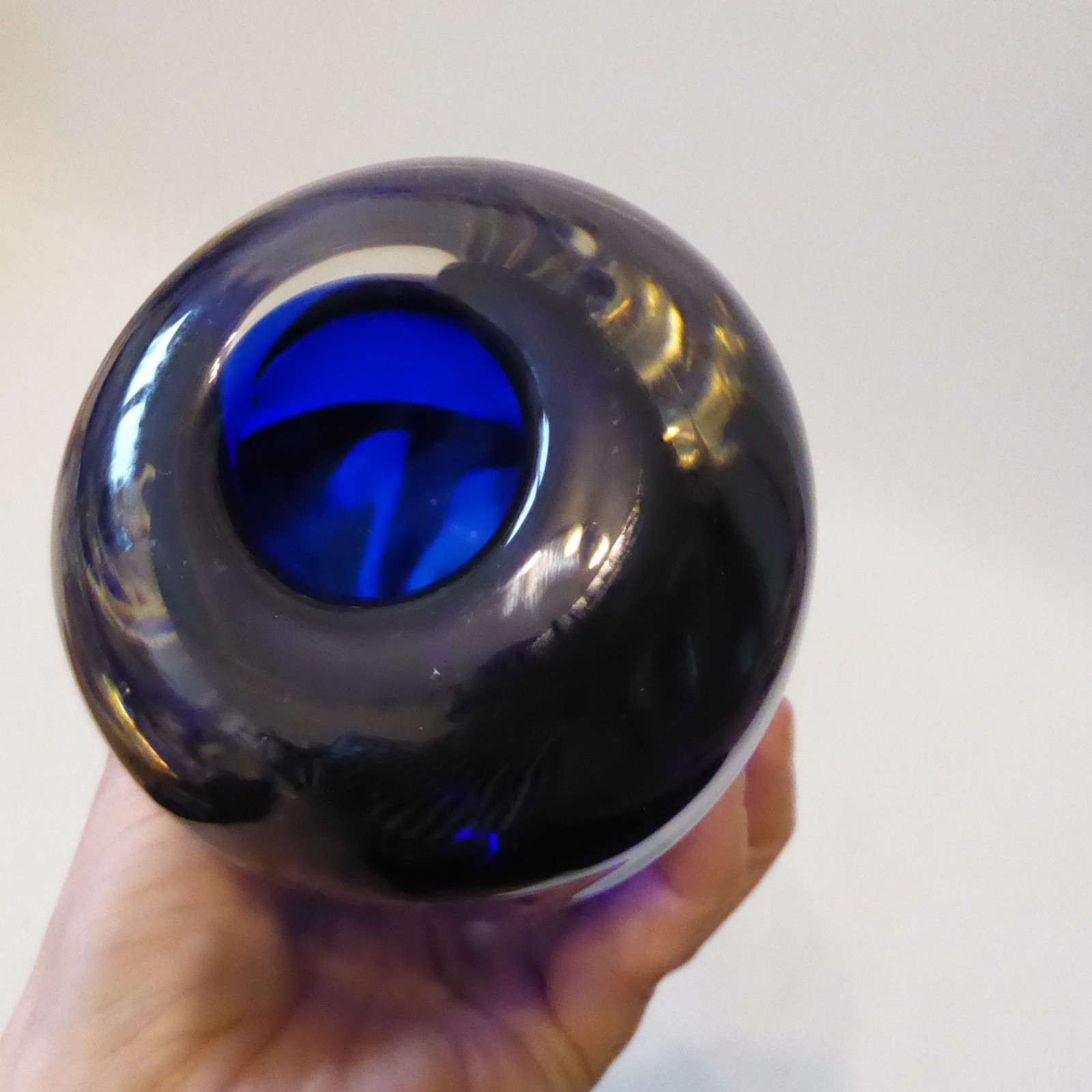 Vintage Czech Bohemian art glass knobbly vase, deep blue cased. 1960s, Beranek - Image 10