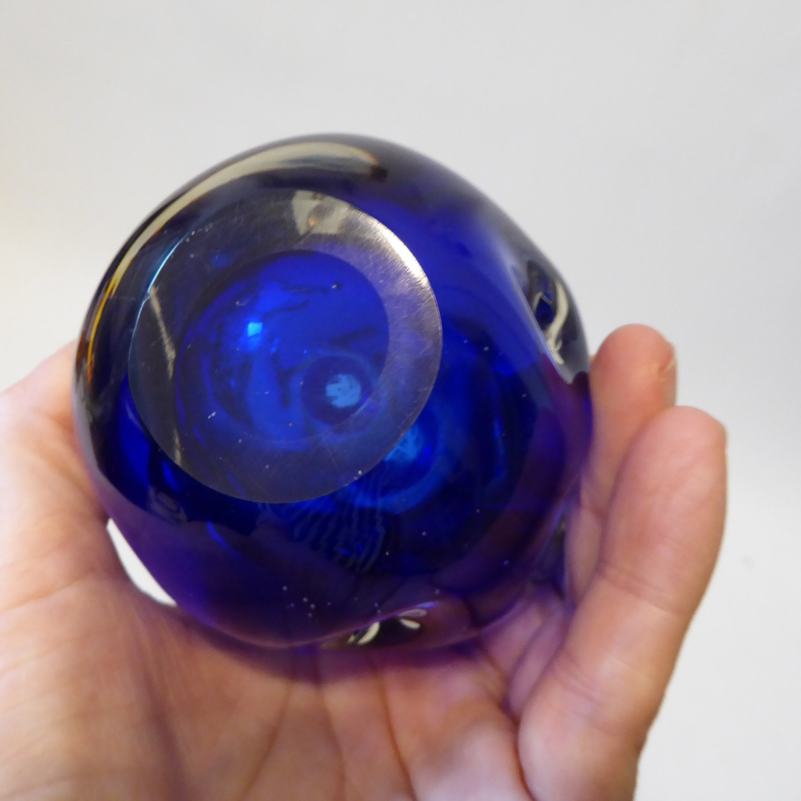 Vintage Czech Bohemian art glass knobbly vase, deep blue cased. 1960s, Beranek - Image 13