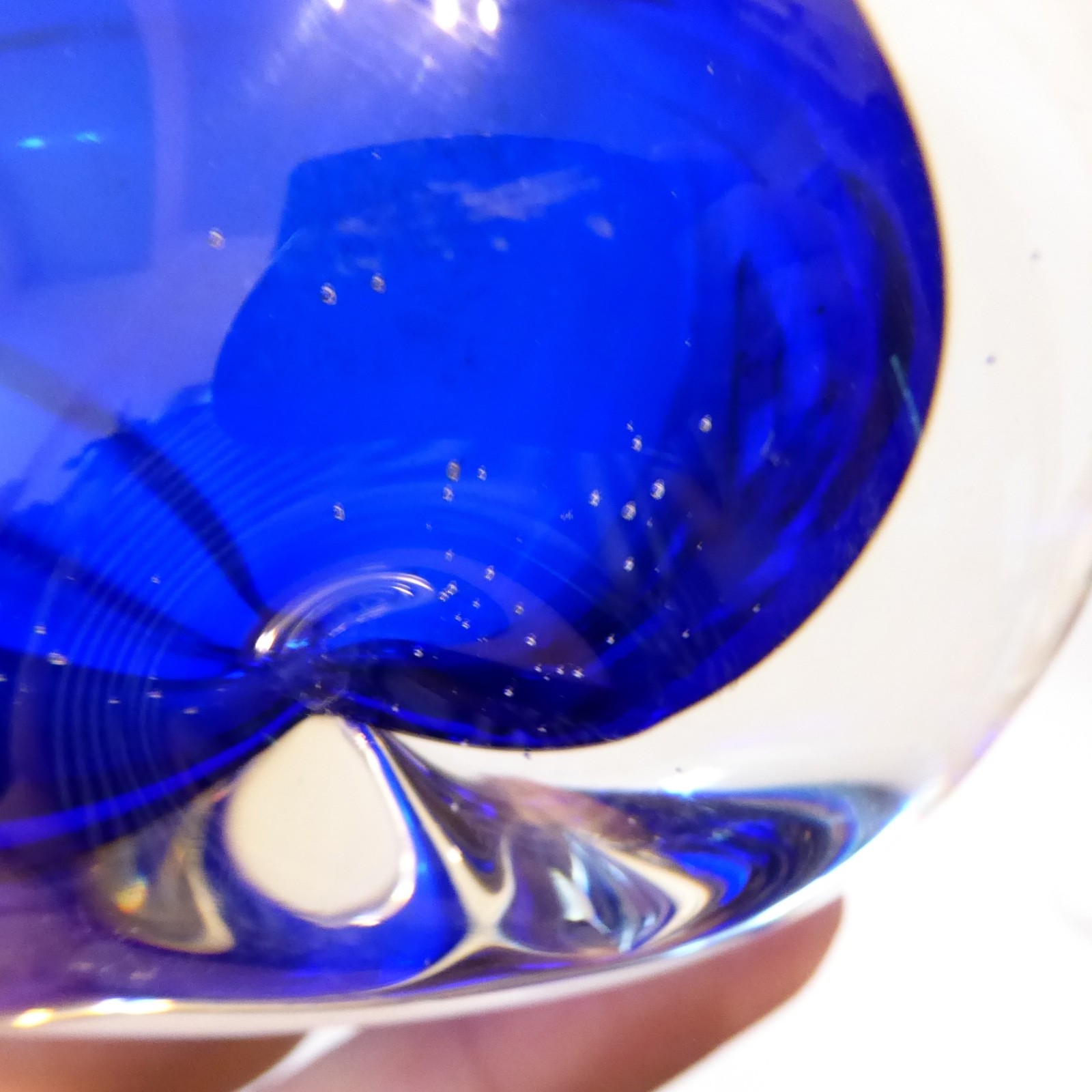 Vintage Czech Bohemian art glass knobbly vase, deep blue cased. 1960s, Beranek - Image 14