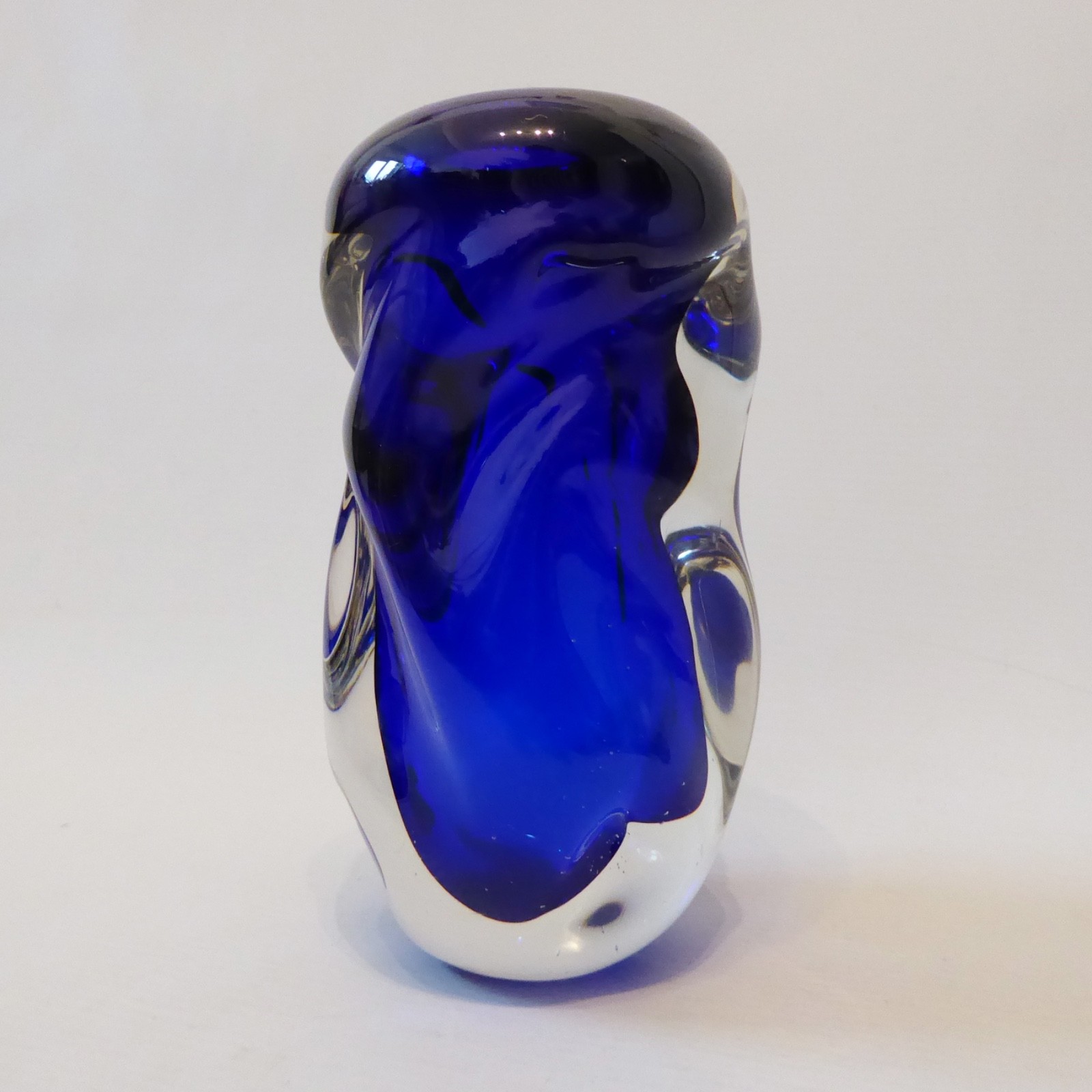 Vintage Czech Bohemian art glass knobbly vase, deep blue cased. 1960s, Beranek - Image 2
