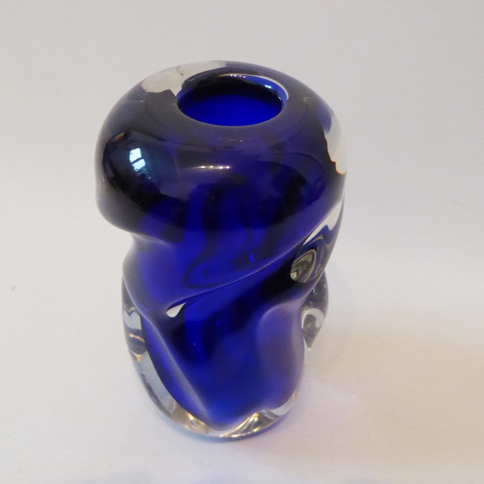 Vintage Czech Bohemian art glass knobbly vase, deep blue cased. 1960s, Beranek - Image 7