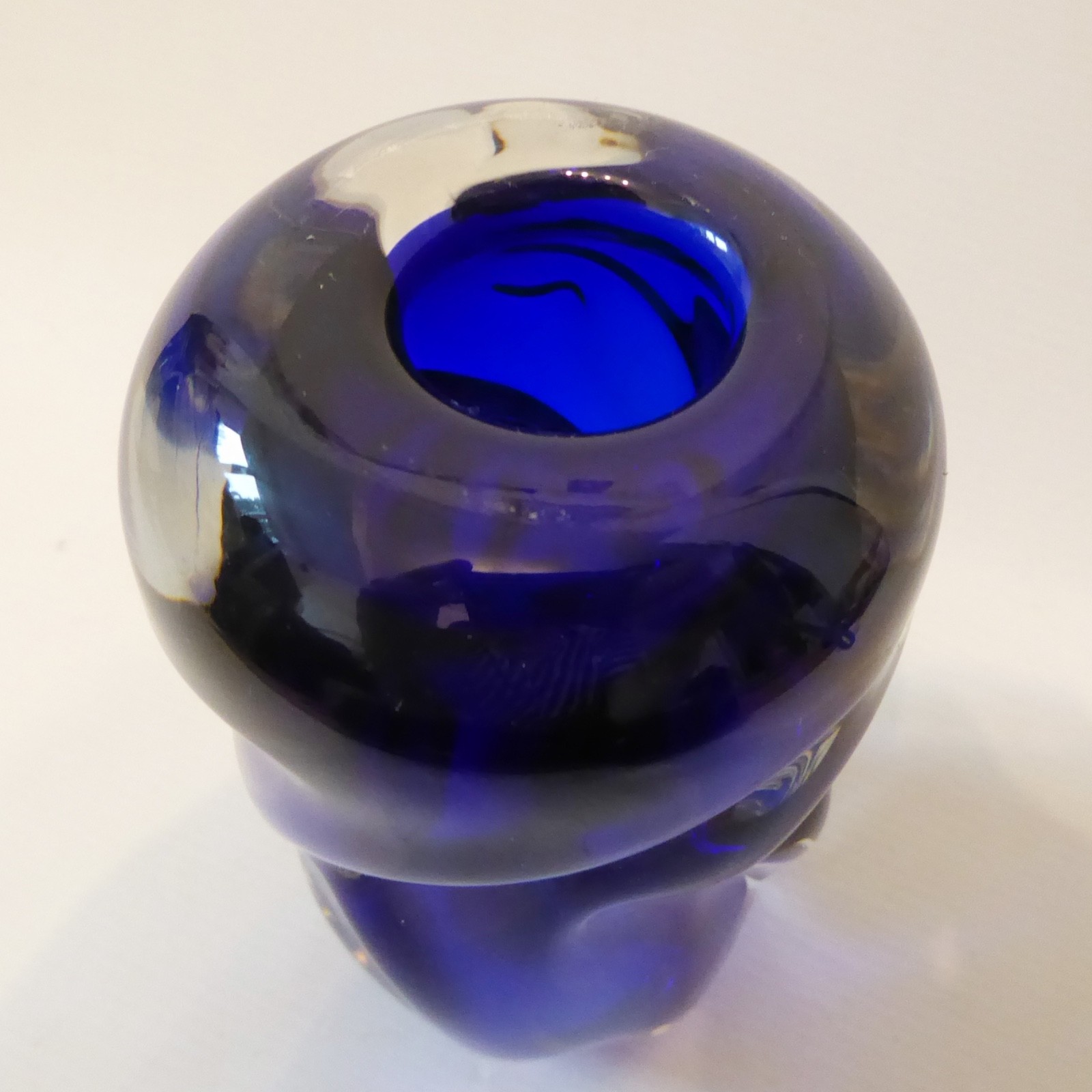Vintage Czech Bohemian art glass knobbly vase, deep blue cased. 1960s, Beranek - Image 9