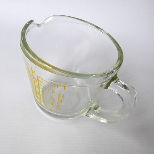 Vintage JAJ Pyrex glass small capacity measuring jug, yellow. Cups, ml, ounces - Image 8