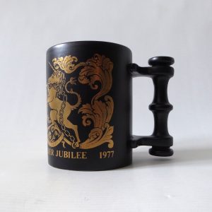 Vintage Portmeirion Pottery mug cup, Silver Jubilee Elizabeth II 1977 black gold