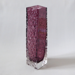 Whitefriars 9683 Aubergine purple 6.75" Nailhead vase. Vintage plum, 1970s. Chip