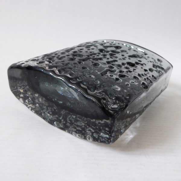 Whitefriars bow fronted nailhead 9685 pewter grey art glass vase, Baxter 60s/70s - Image 8