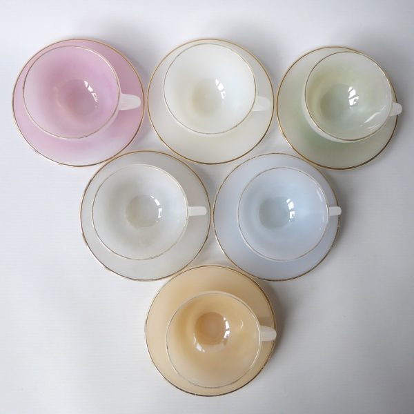 6 vintage Arcopal France glass opalescent Harlequin cups saucers. Pastels opale - Image 4
