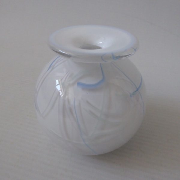Adrian Sankey vintage art glass bud vase, round white opaline + streaks lines - Image 7