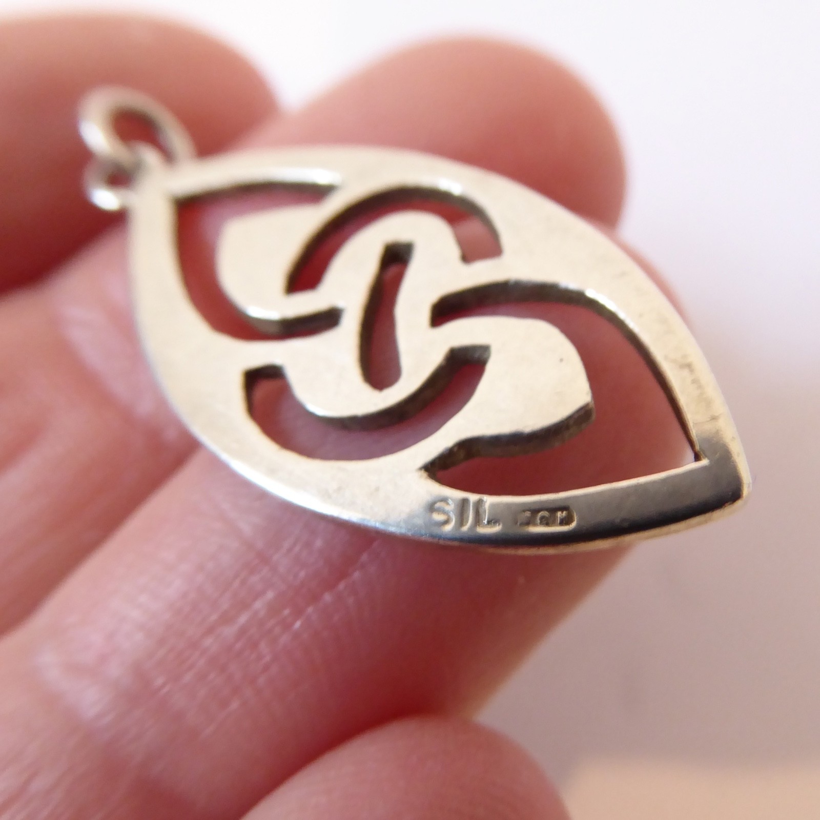 Celtic necklace pendant, sterling 925 silver. Oval ellipse openwork, stamped - Image 7