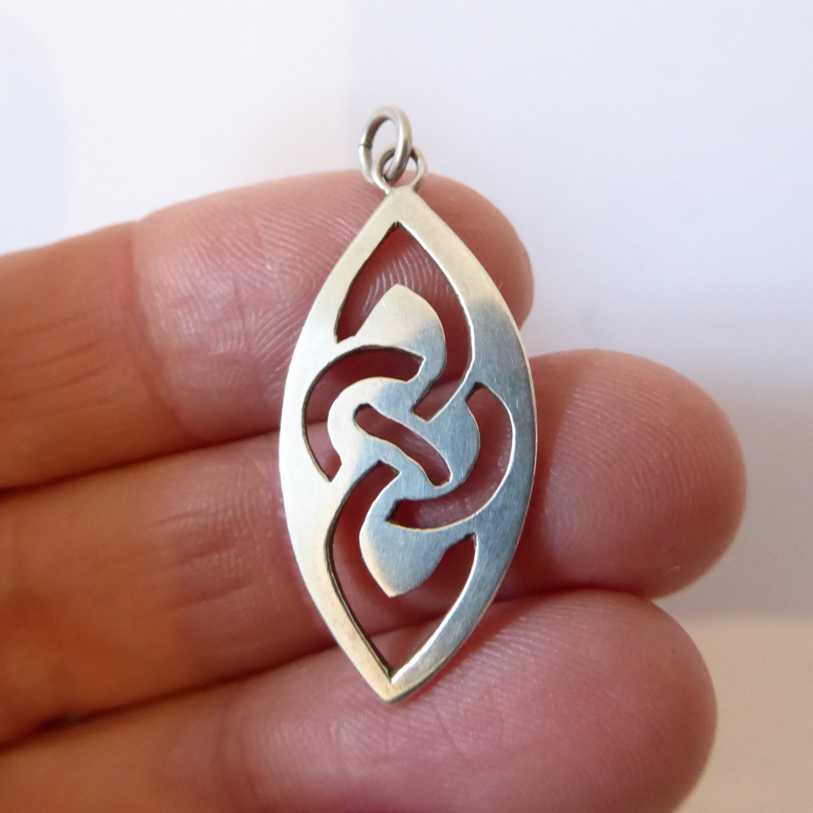 Celtic necklace pendant, sterling 925 silver. Oval ellipse openwork, stamped