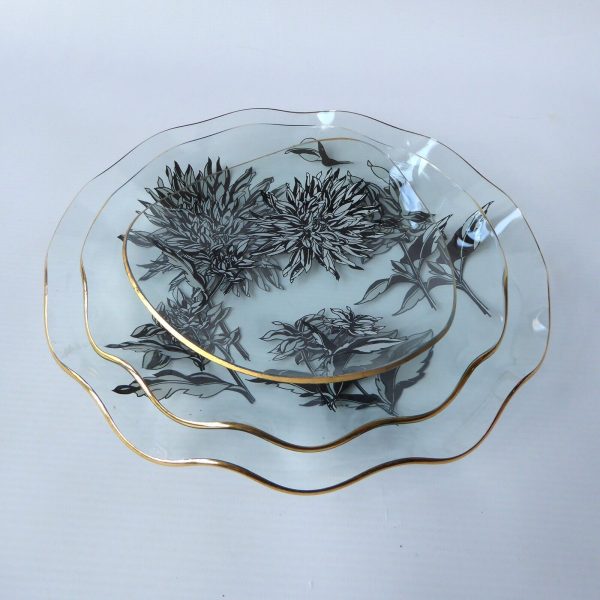 Chance Glass Silhouette Black & white floral set 3 plates. Vintage Flowers 1960s - Image 12