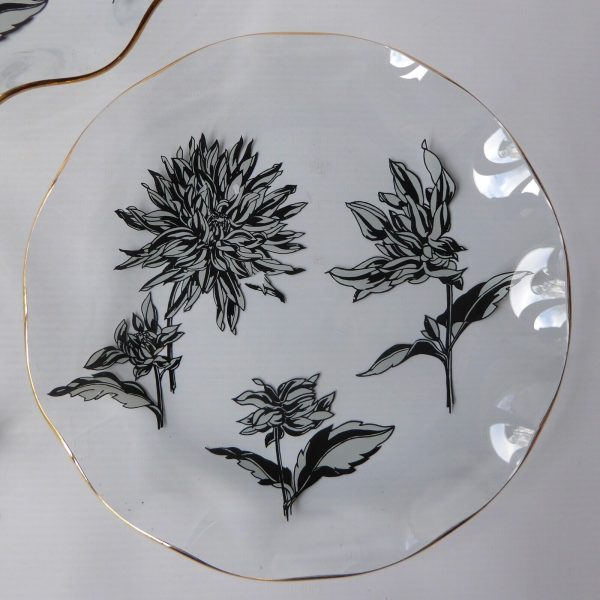 Chance Glass Silhouette Black & white floral set 3 plates. Vintage Flowers 1960s - Image 5