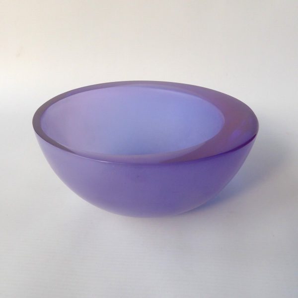 Christy lucite perspex large 8" geode bowl, flat rim, round. Mauve indigo lilac - Image 4