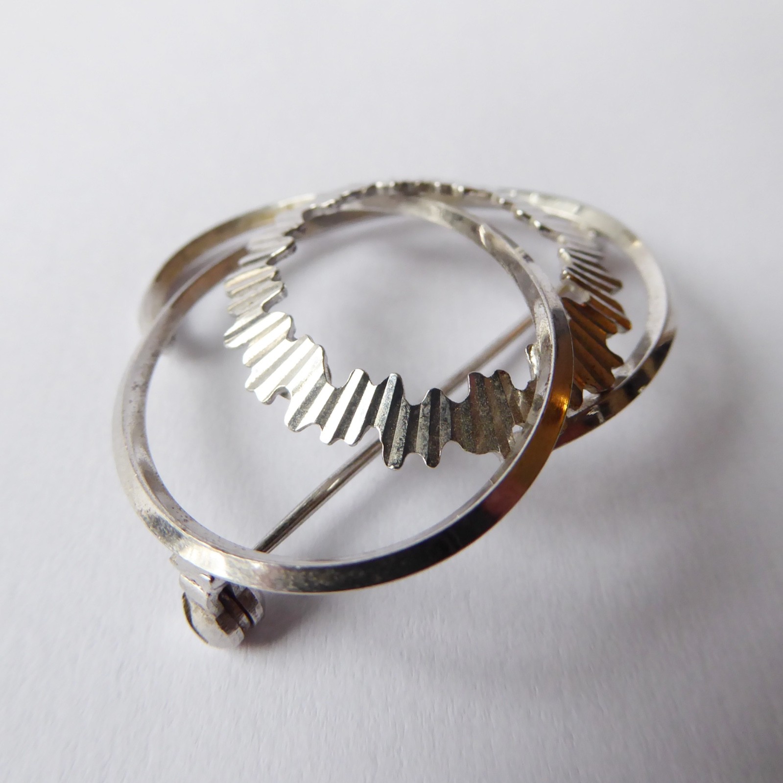 German vintage 800 silver brooch, modernist loops. K&L Kordes & Lichtenfels 60s - Image 6