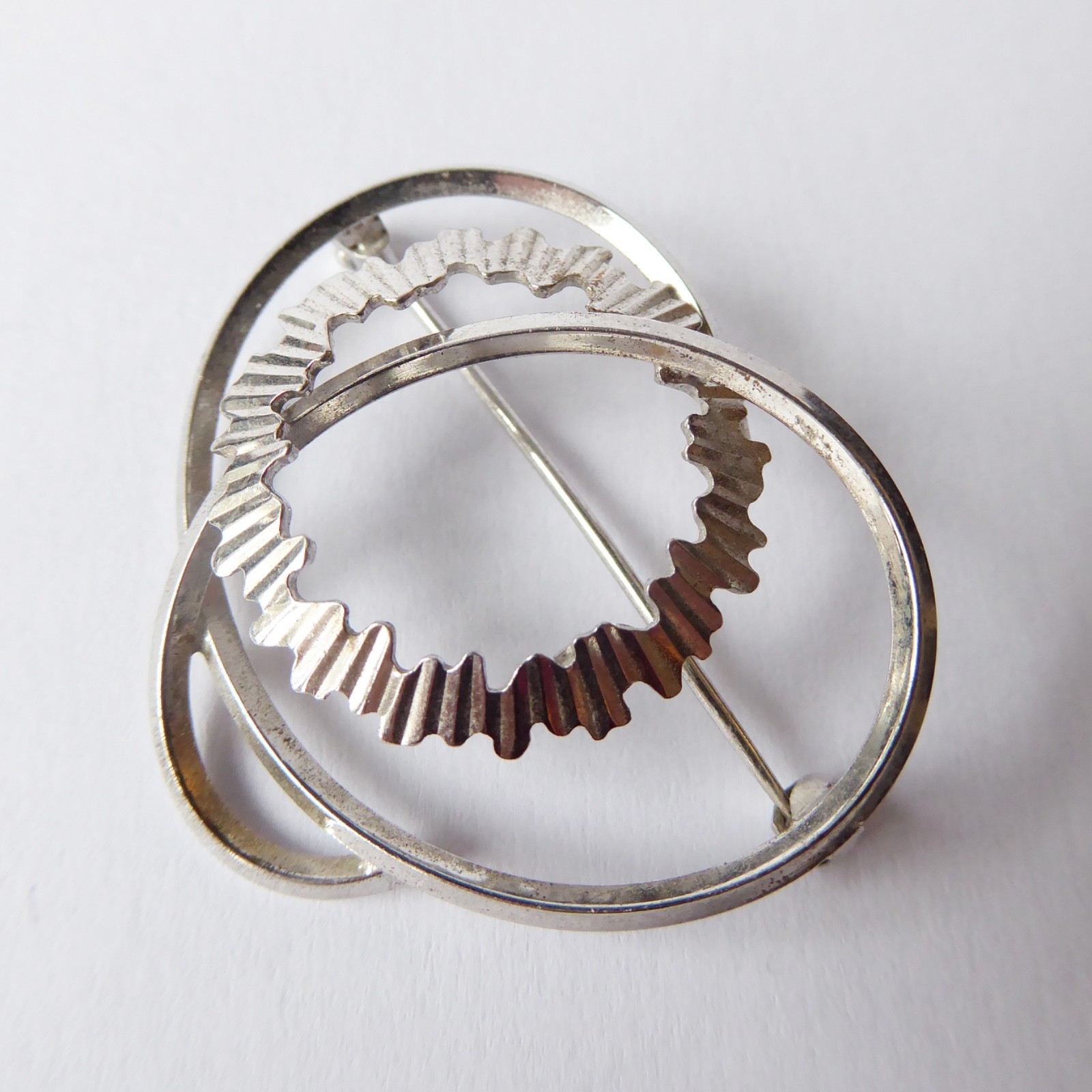 German vintage 800 silver brooch, modernist loops. K&L Kordes & Lichtenfels 60s - Image 7