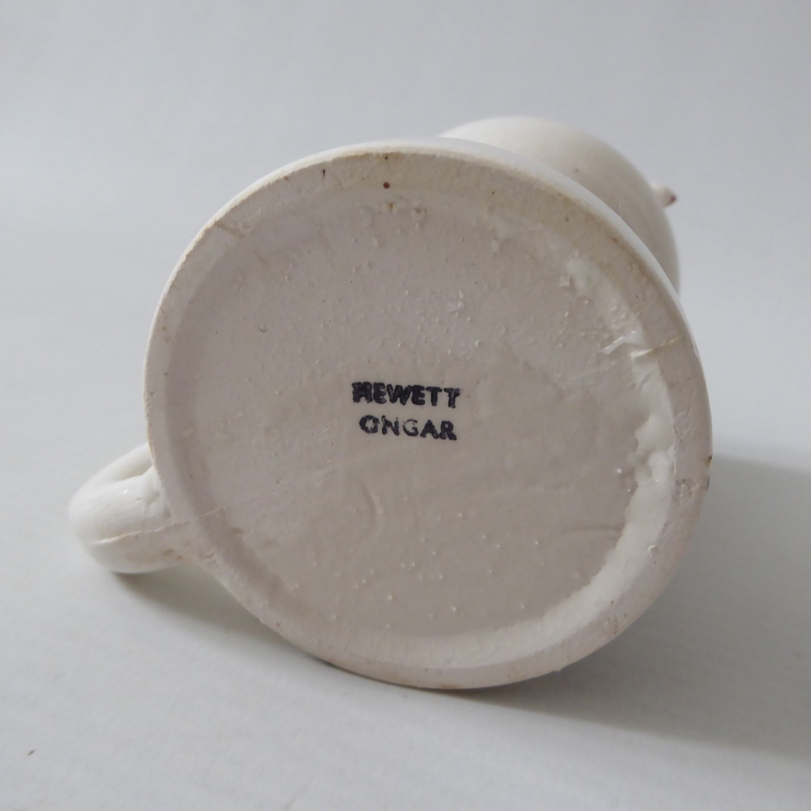 Hewett Ongar vintage pottery ceramic hand painted cute Miss Mouse egg cup, retro - Image 9