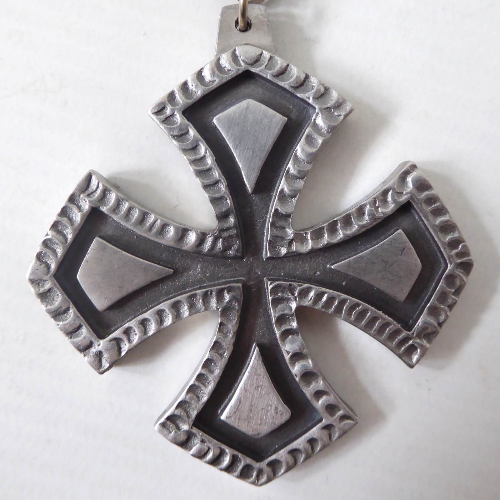 Jorgen Jensen vintage pewter pendant & necklace. Brutalist Nordic cross, 101 - Image 3