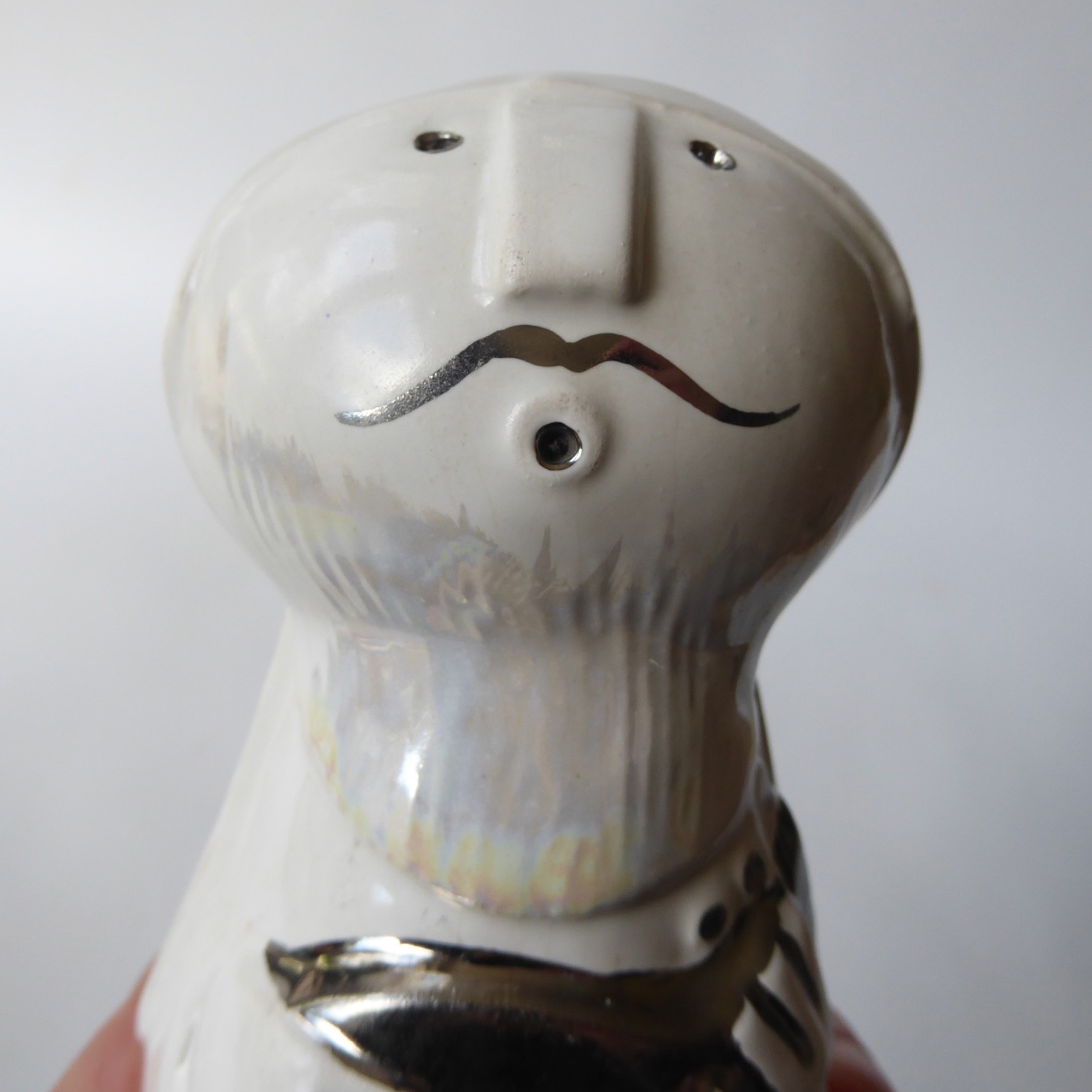 Kenneth Townsend Iden Pottery Rye ceramic pottery guitarist money box figurine - Image 10