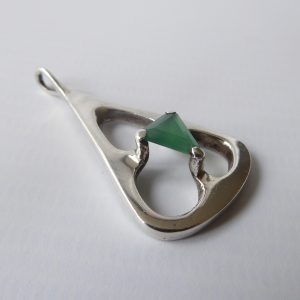 Modernist silver pendant necklace triangular & green gemstone. Prob sterling 925