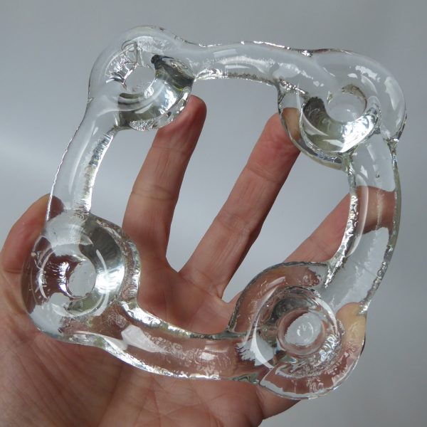 Pukeberg crystal art glass hoop ring, 4 slim candle holder, Staffon Gellerstedt - Image 4
