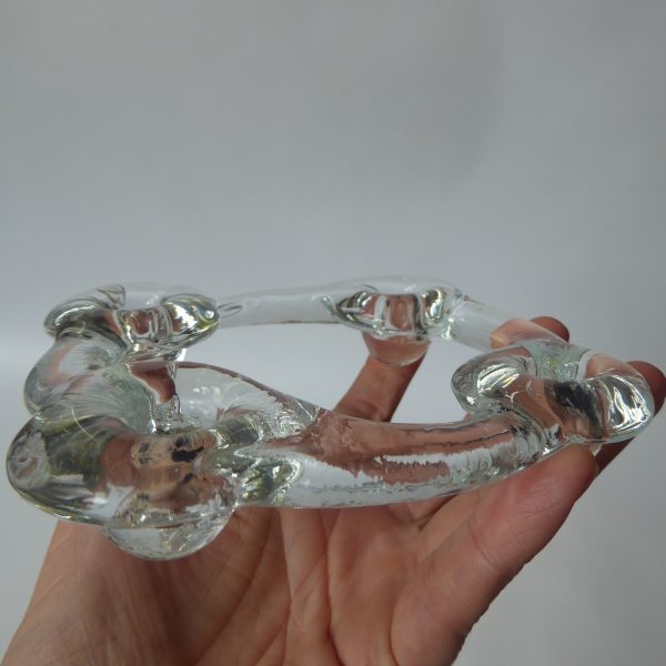 Pukeberg crystal art glass hoop ring, 4 slim candle holder, Staffon Gellerstedt - Image 10