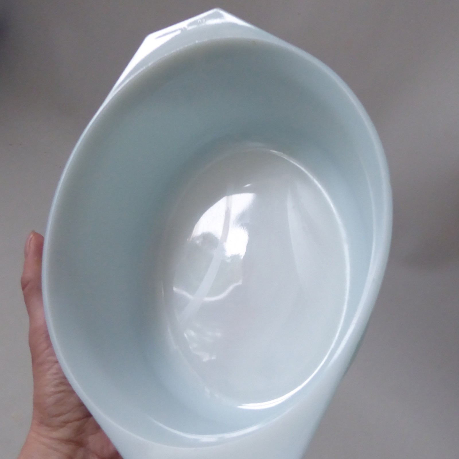 Pyrex JAJ Weardale duck egg blue oval 2220 casserole dish bowl. Vintage 1960s - Image 12