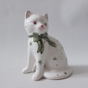 Rye Pottery ceramic glazed cat figurine sculpture statue. Green/pink signed 14cm