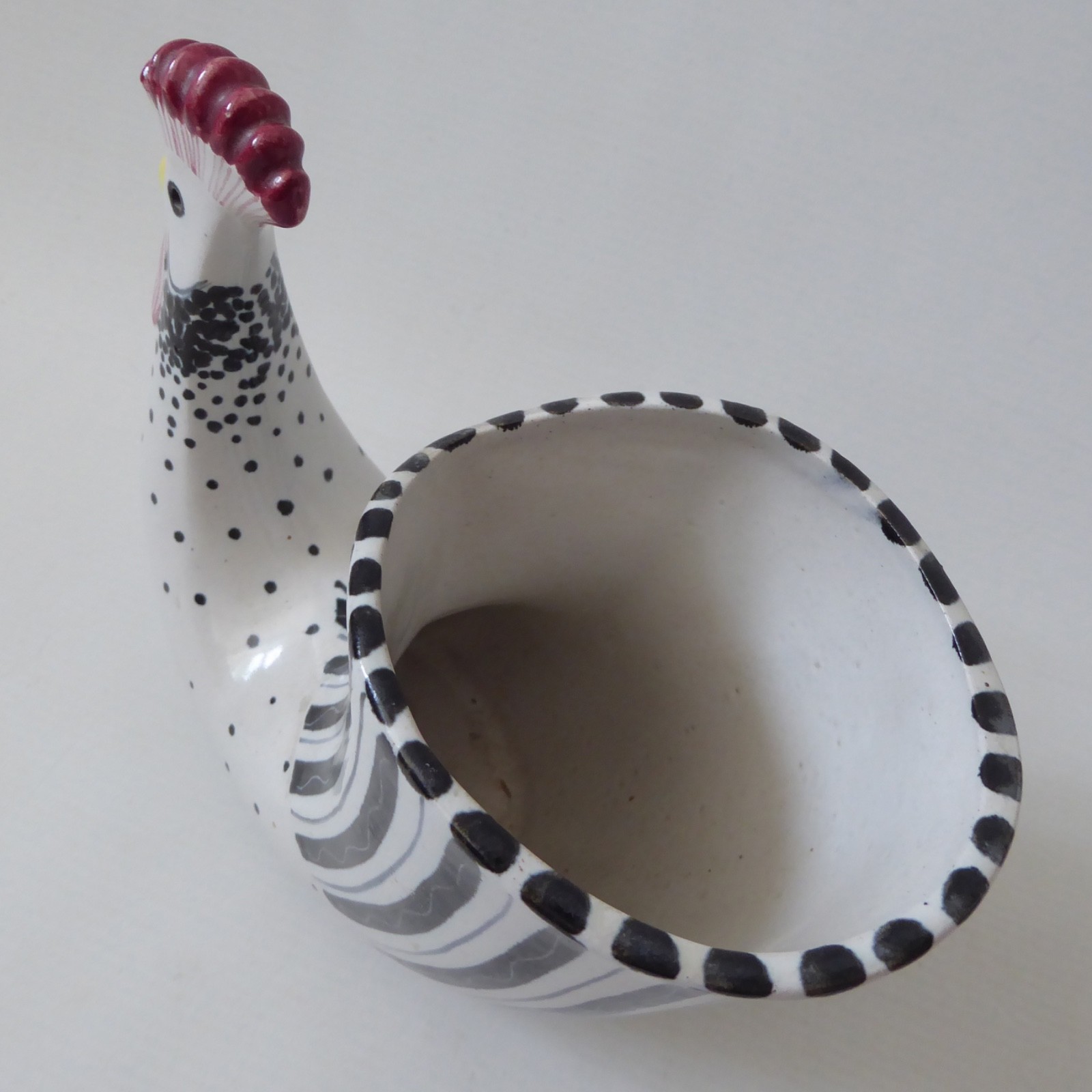 Rye Pottery rare hen/cockerel vase pot sculpture, mid century 1960s David Sharp - Image 9