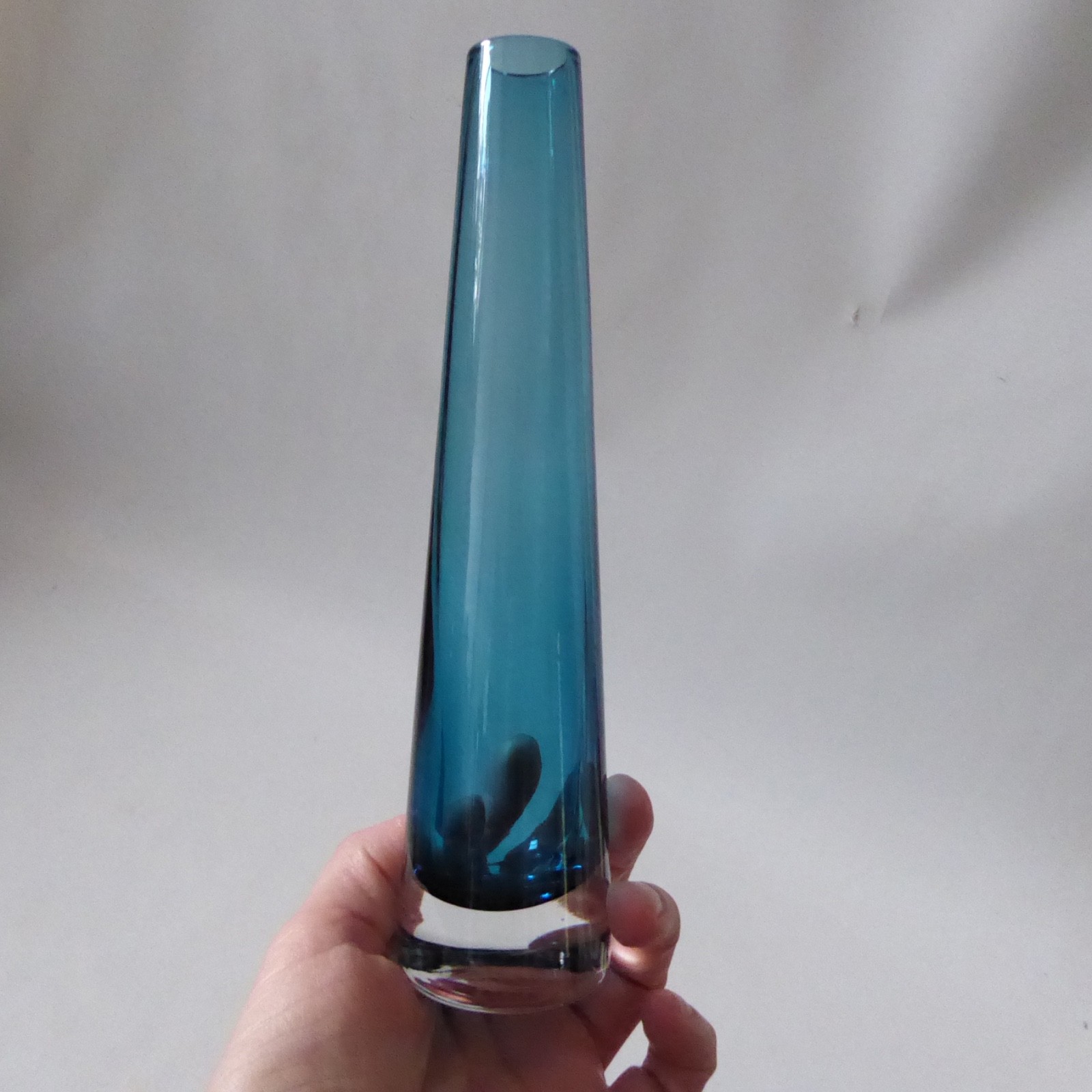 Scandinavian style indigo midnight blue tapered chimney art glass bud vase 8" - Image 2