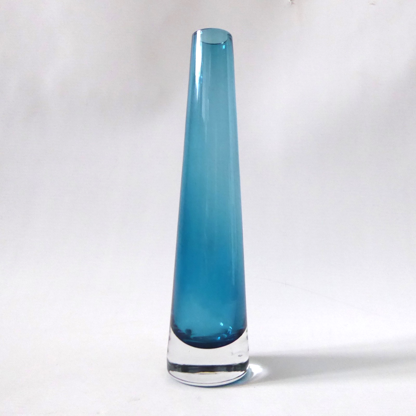 Scandinavian style indigo midnight blue tapered chimney art glass bud vase 8"