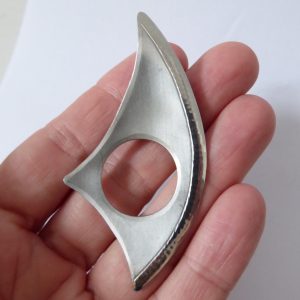 Space age Moda Malta modernist stainless steel vintage brooch, asymmetric atomic