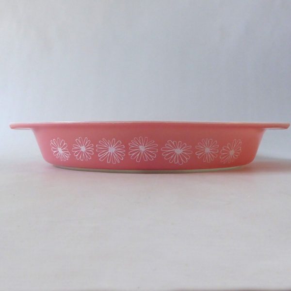 Vintage 1950s Pyrex JAJ pink Daisy oval 2179 divided vegetable casserole dish - Image 8