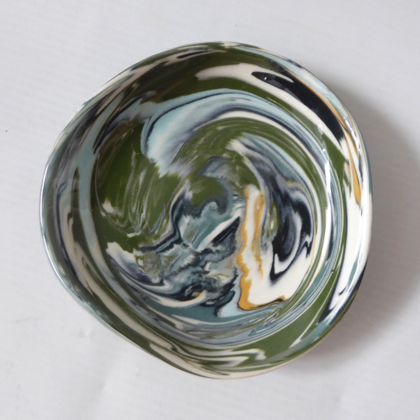 Vintage Henry Gee, Protean Pottery, Dunster pin dish, Studio 50s marbled swirls - Image 3