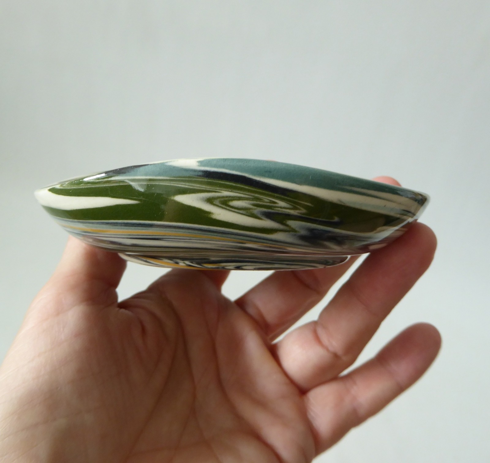 Vintage Henry Gee, Protean Pottery, Dunster pin dish, Studio 50s marbled swirls - Image 7