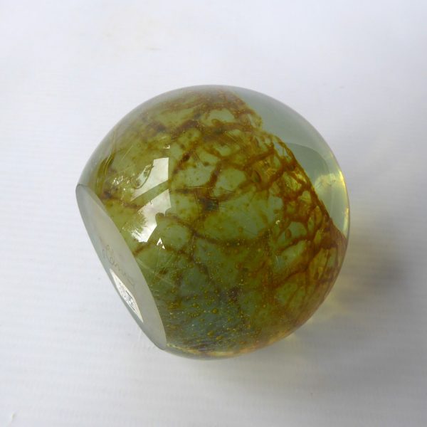Vintage Mdina 1970s spiderweb crizzle art glass paperweight ochre sphere + label - Image 13