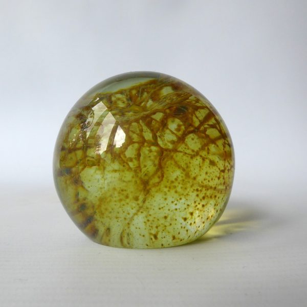 Vintage Mdina 1970s spiderweb crizzle art glass paperweight ochre sphere + label - Image 5
