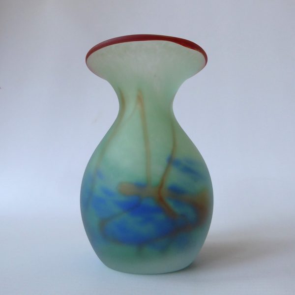 Vintage Mdina Malta art glass frosted vase, pale green, blue & deep red, 4.5" - Image 4
