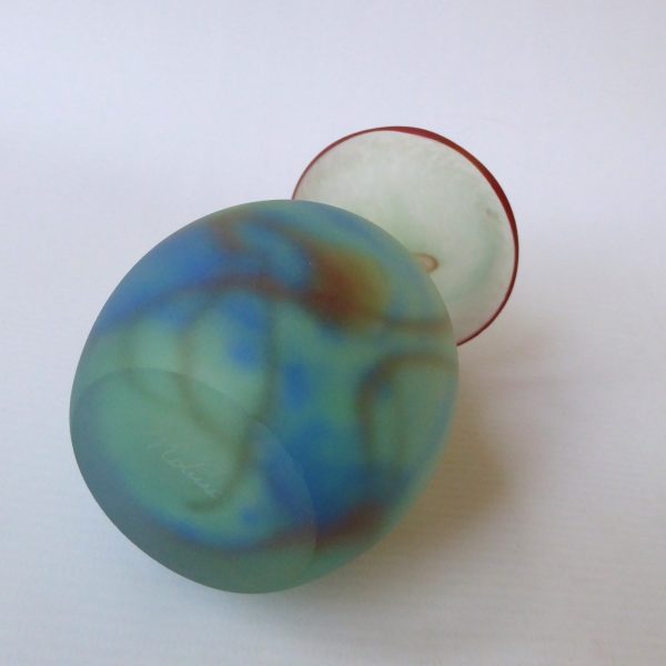 Vintage Mdina Malta art glass frosted vase, pale green, blue & deep red, 4.5" - Image 6