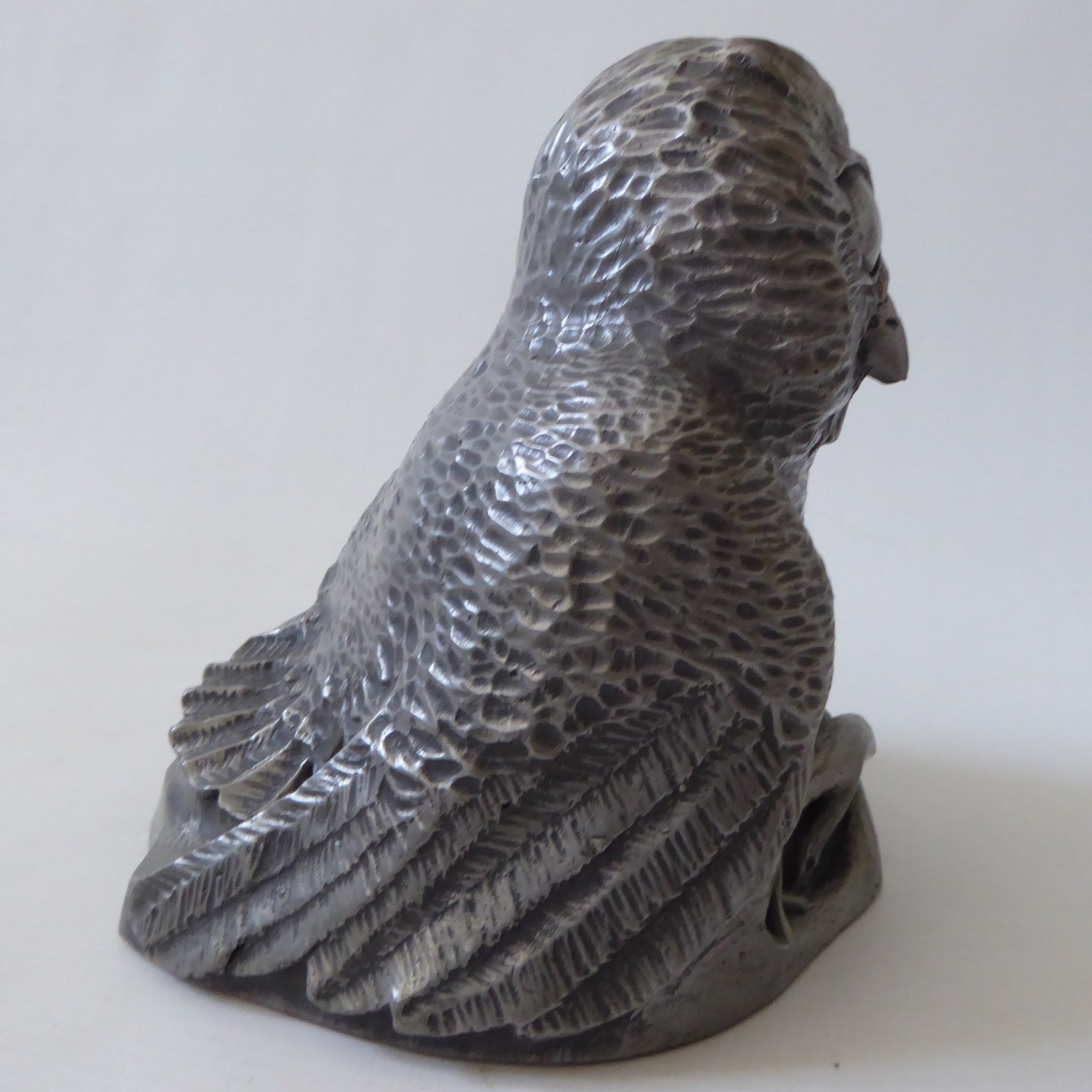 Vintage Richard Fisher pewter owl sculpture figure statue, 1.7kg Signed metal - Image 7