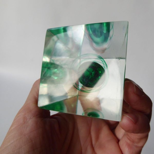 Vintage art glass ornamental perfume bottle + stopper, green swirl faceted block - Image 11